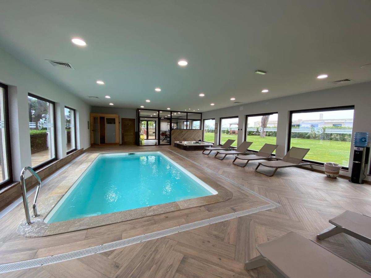 Hotel La Lagune Lucciana  Zewnętrze zdjęcie